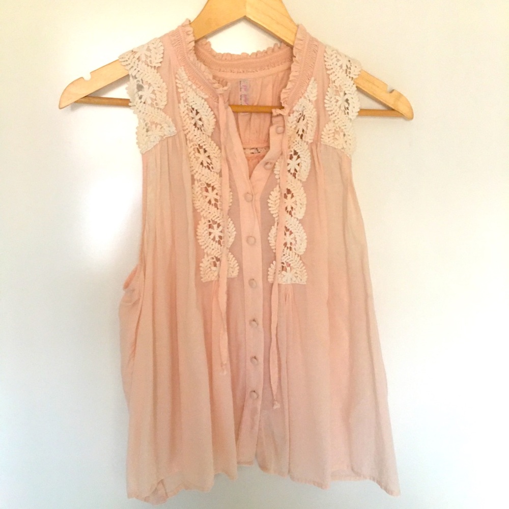Free People peach lace top